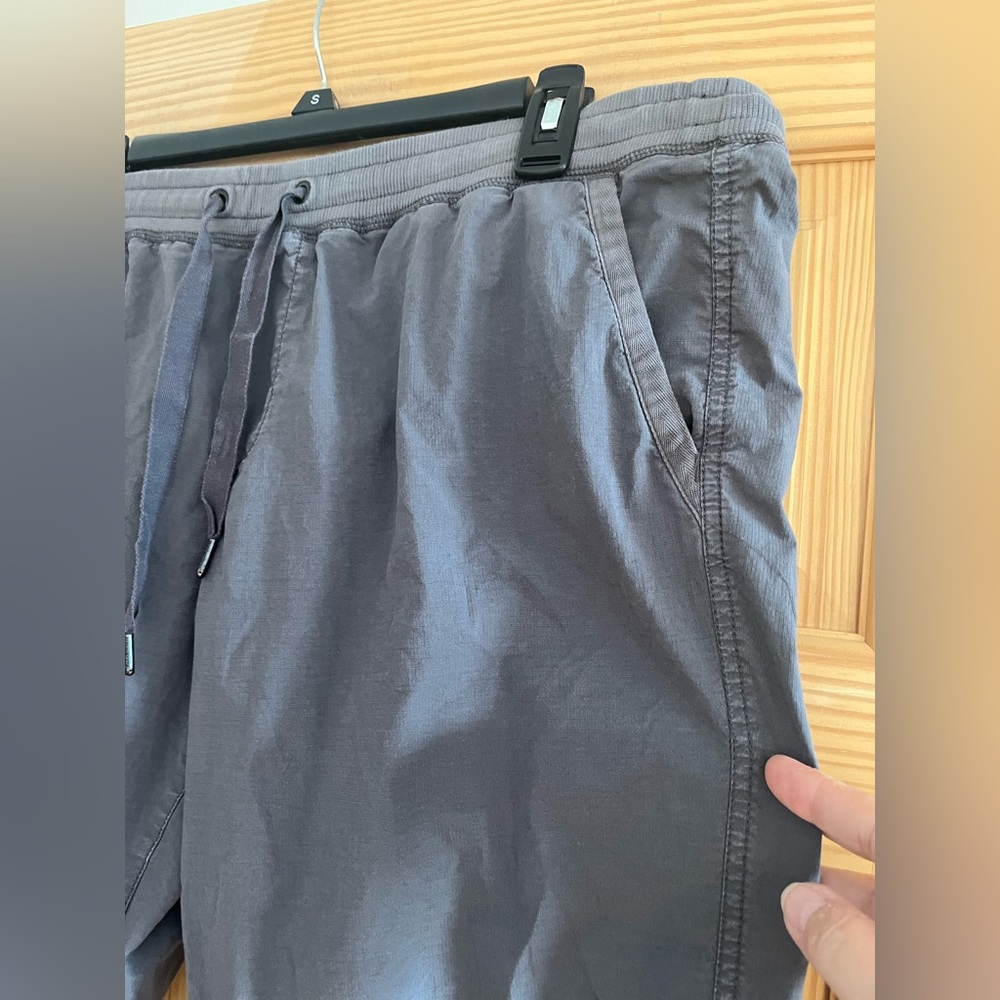 LL Bean Dark Gray Men’s Cargo Pants Size‎ XL - Picture 4 of 11